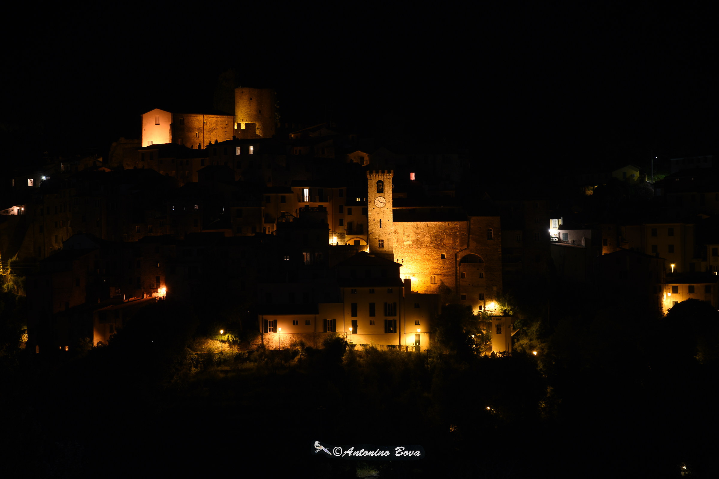 Ameglia at night