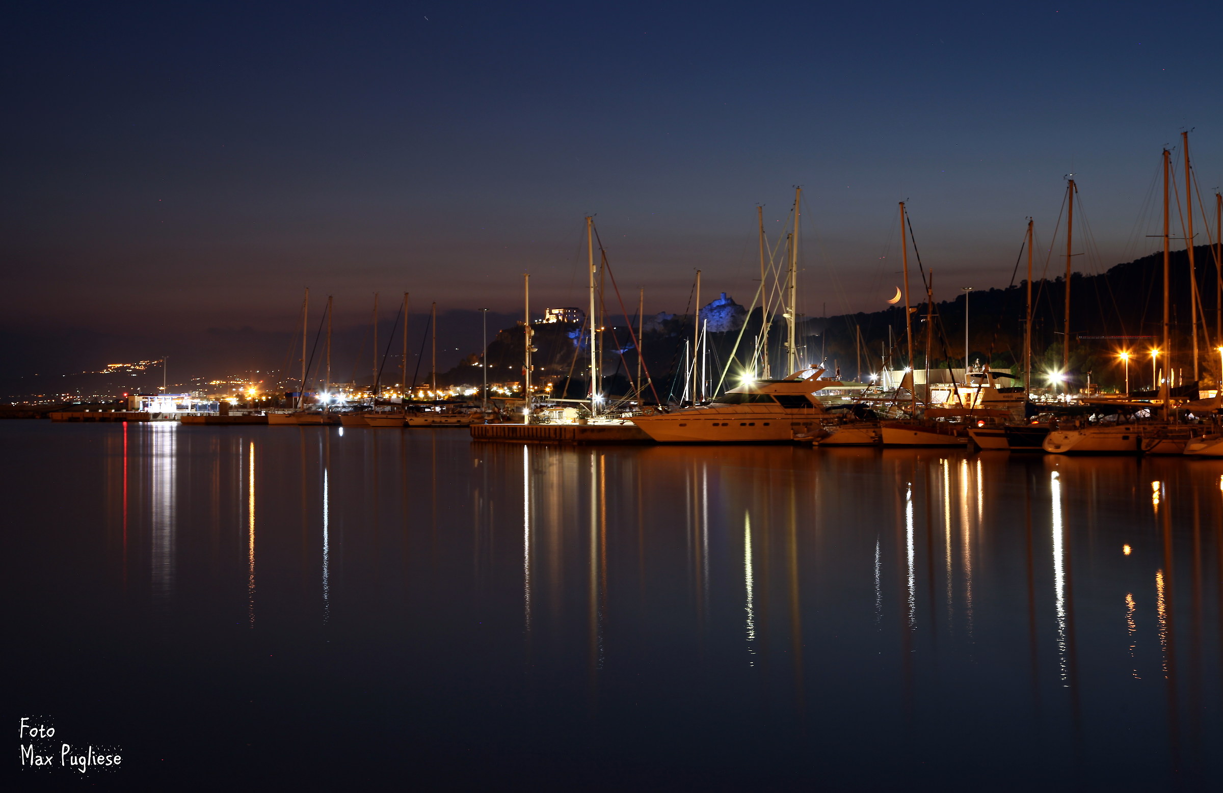 spunta la luna dal monte