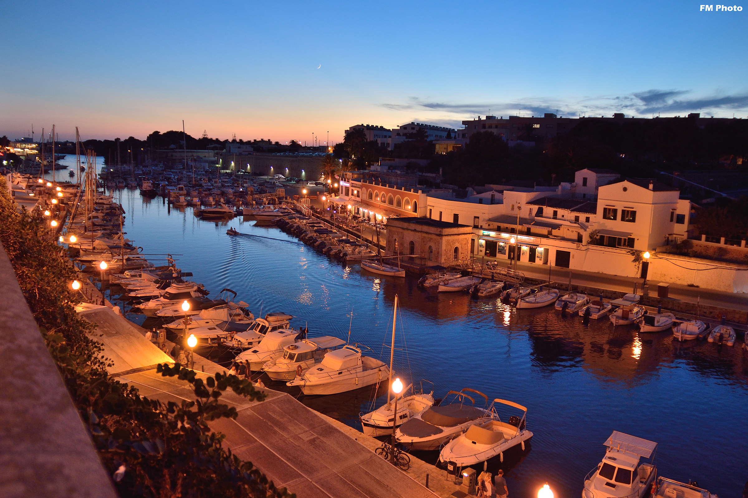 Il Porticciolo di Ciutadella al Tramonto