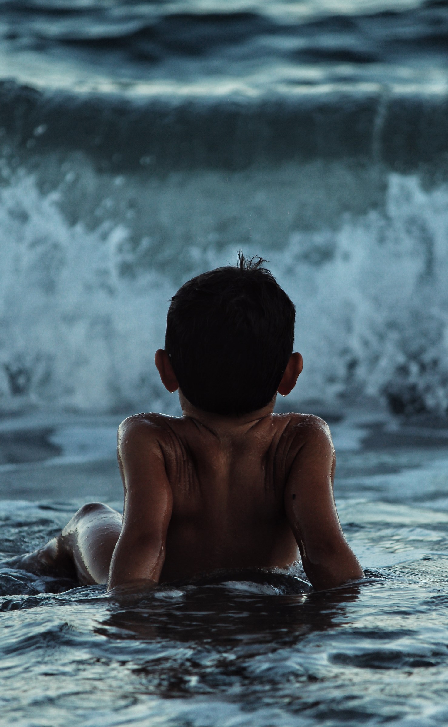 Waiting for the wave