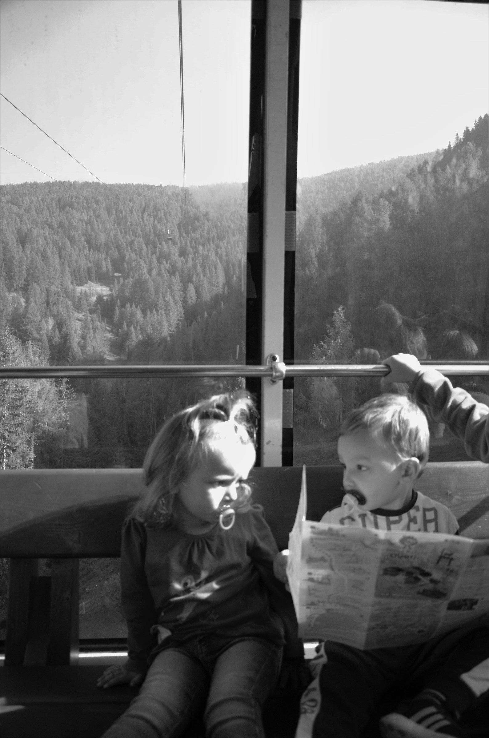 Meet in the cable car