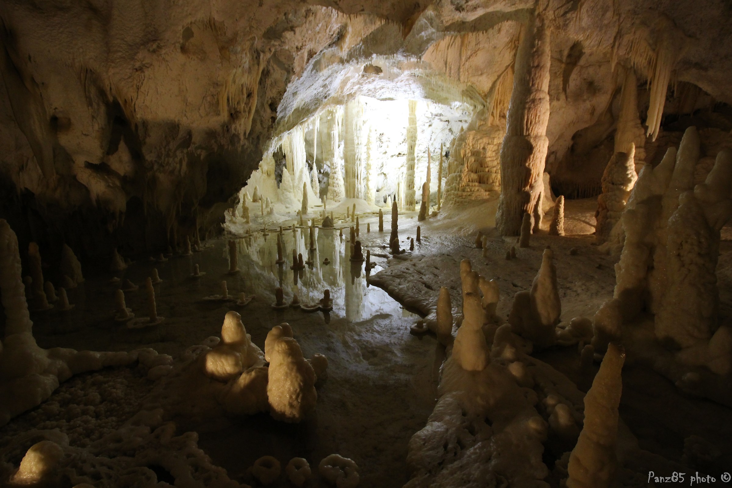 Frasassi Caves