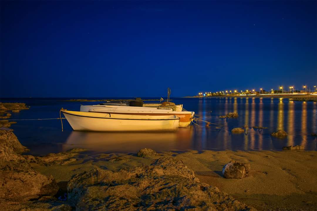 One night between the boats ..