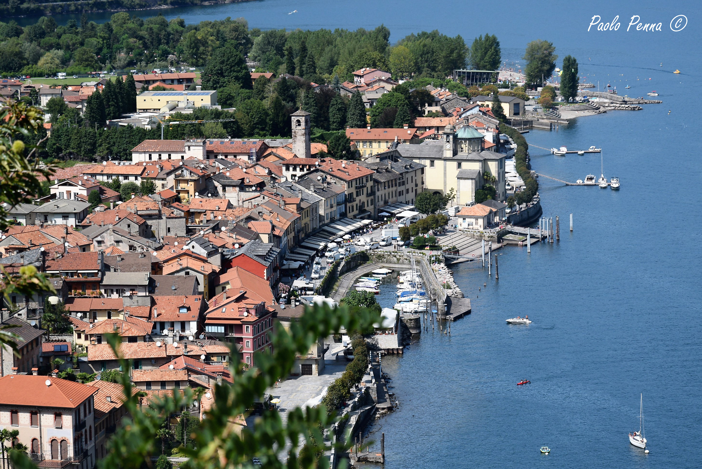 veduta aerea di Cannobio