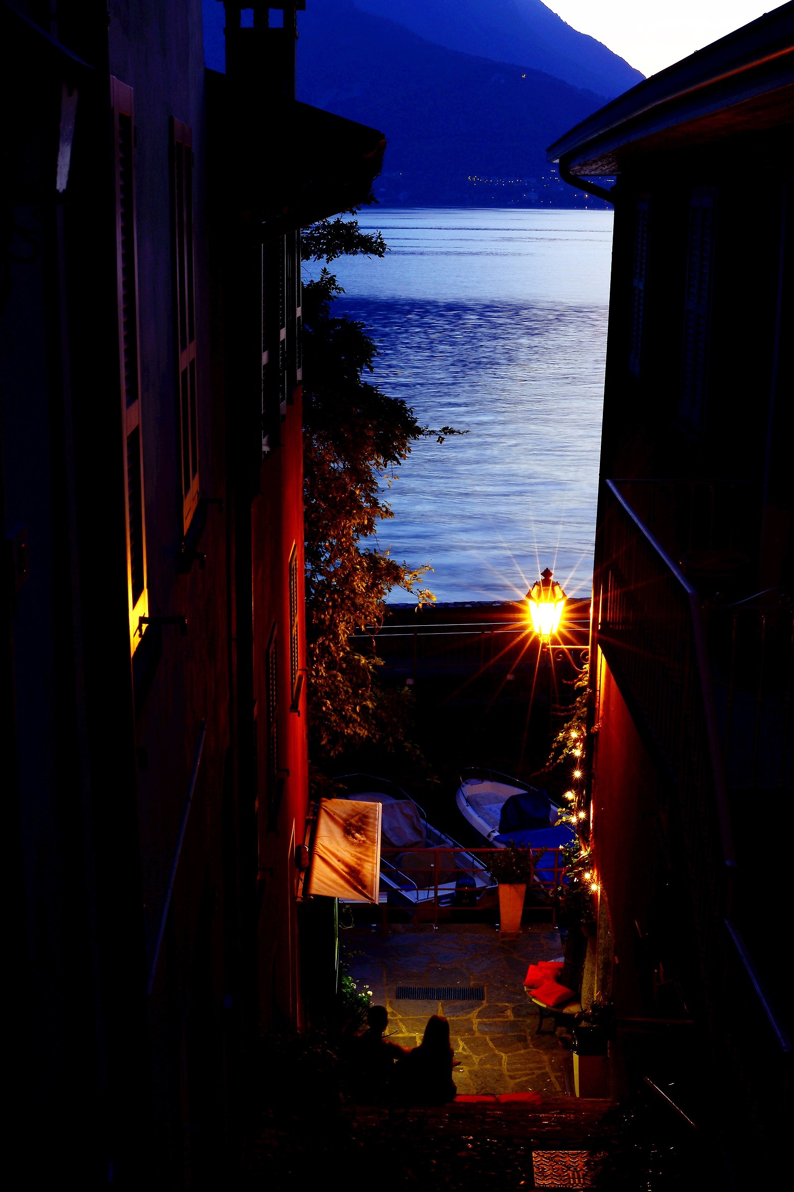 Varenna at night 2