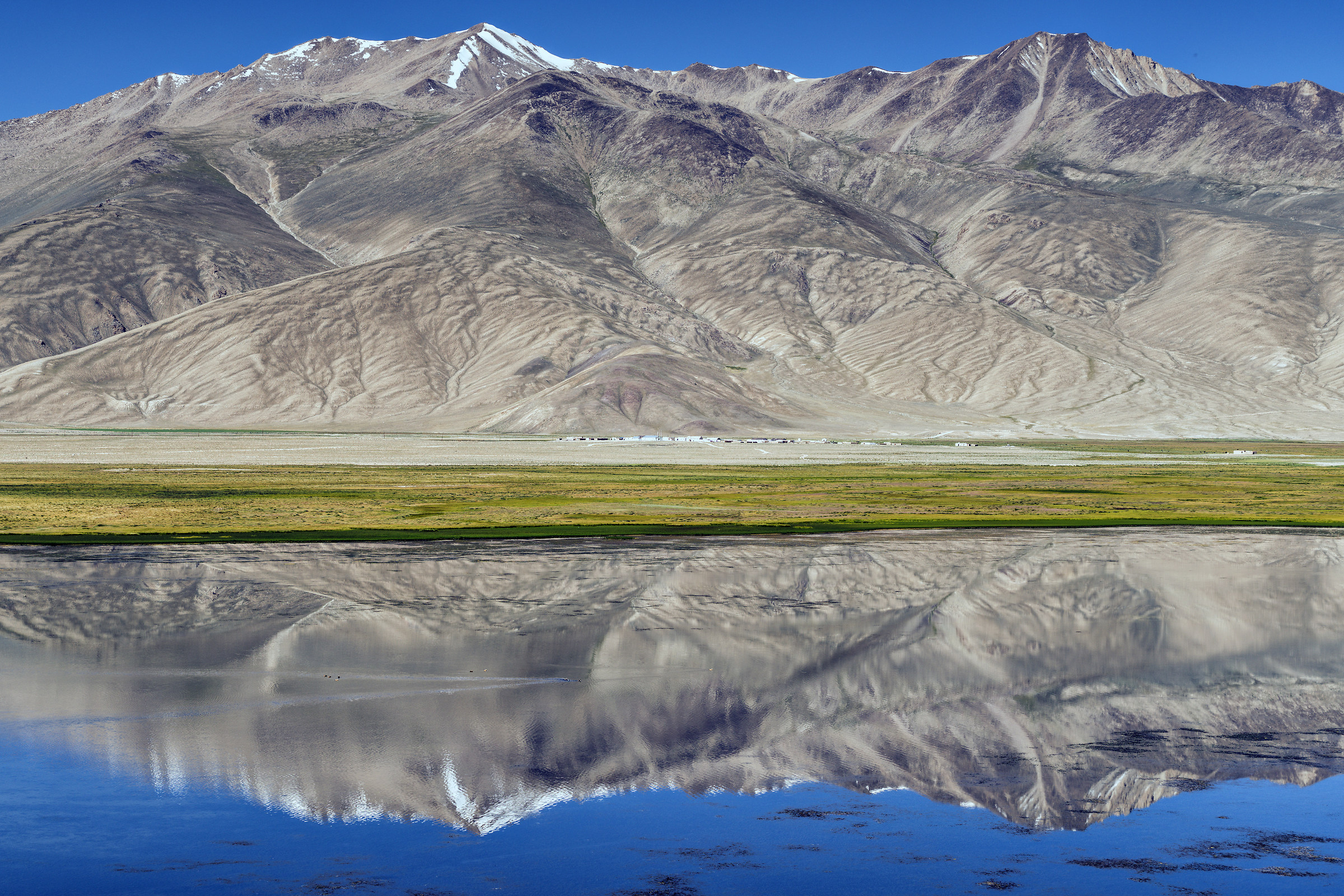 Mountains above Bulunkul