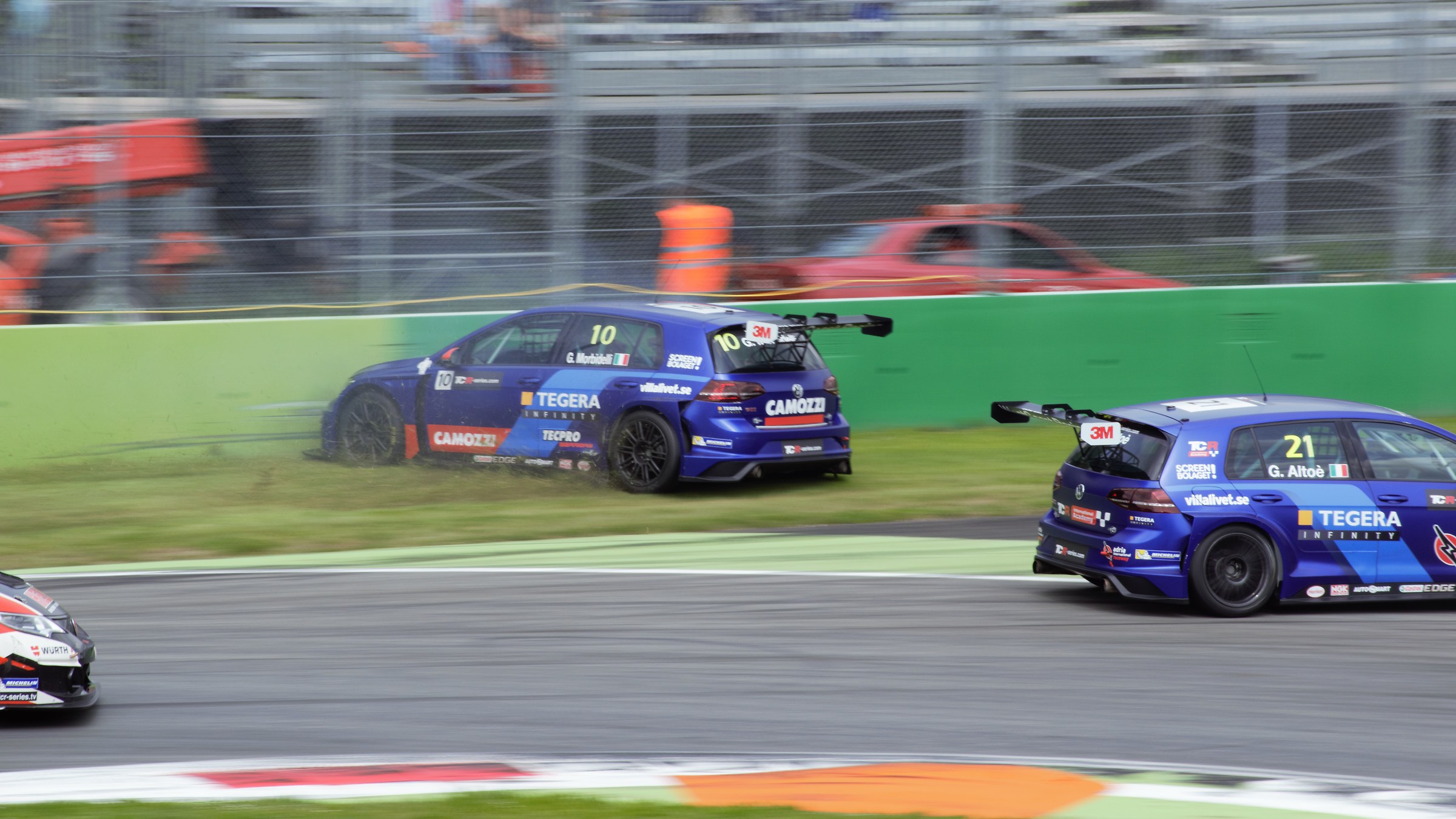 Gianni Morbidelli Crash