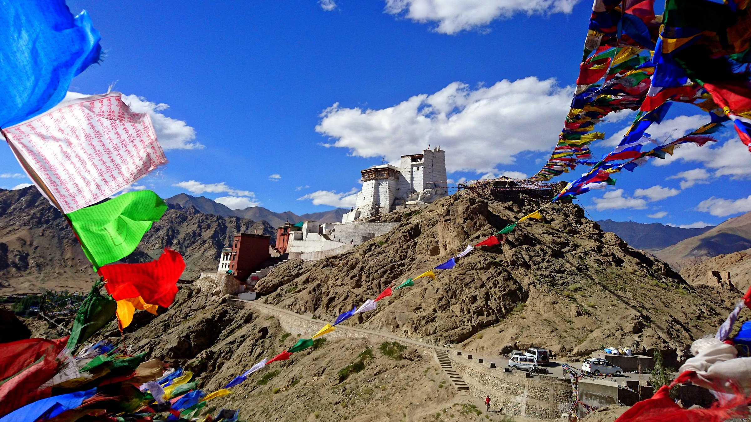 LEH gompa