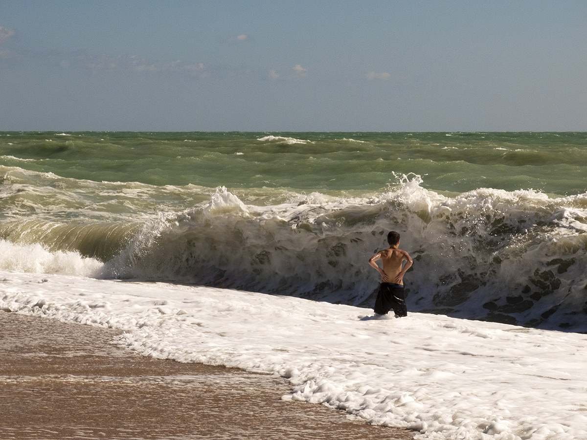 Challenging the waves