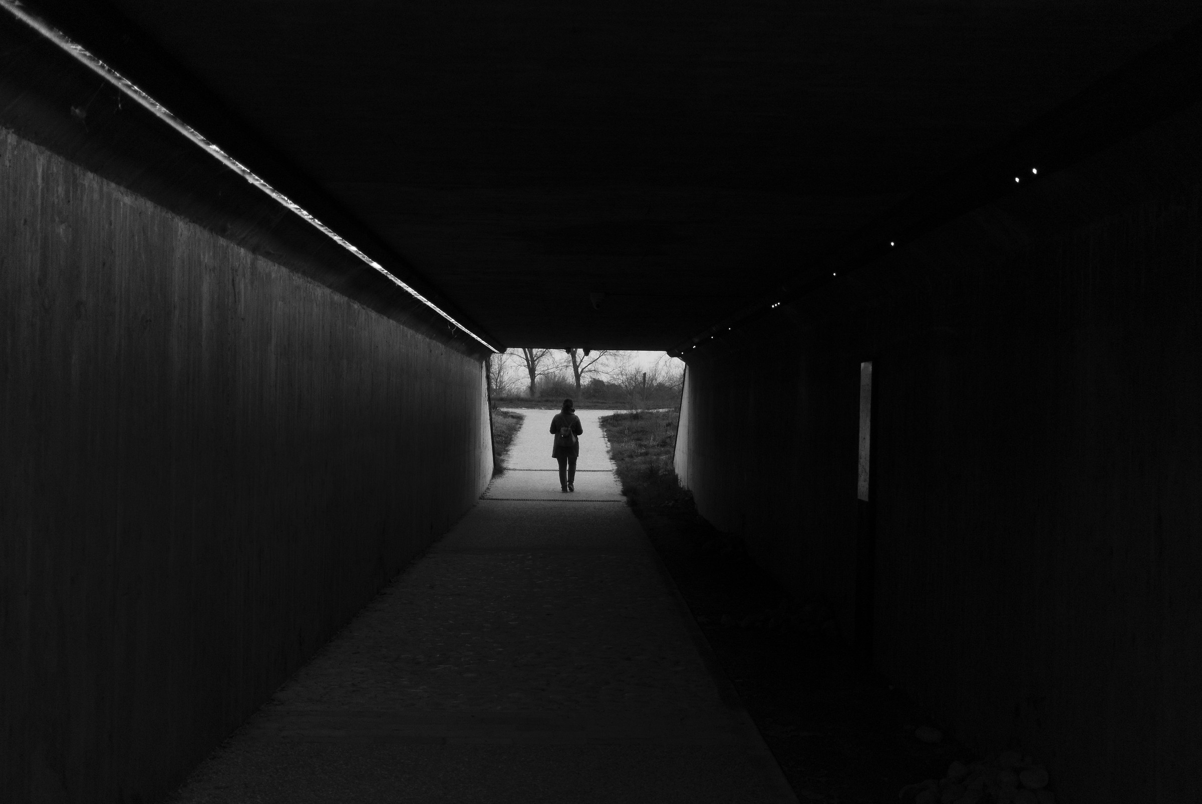 Fuori dal tunnel c'è subito un bivio