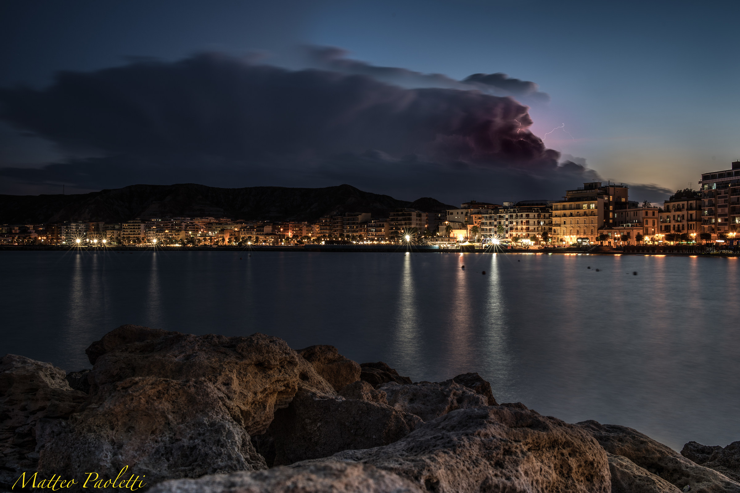 per caso... mezzo temporale ...