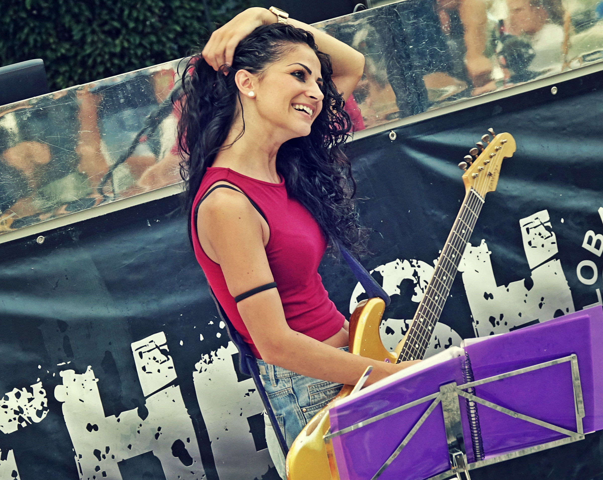 Xela Unplugged Roberta