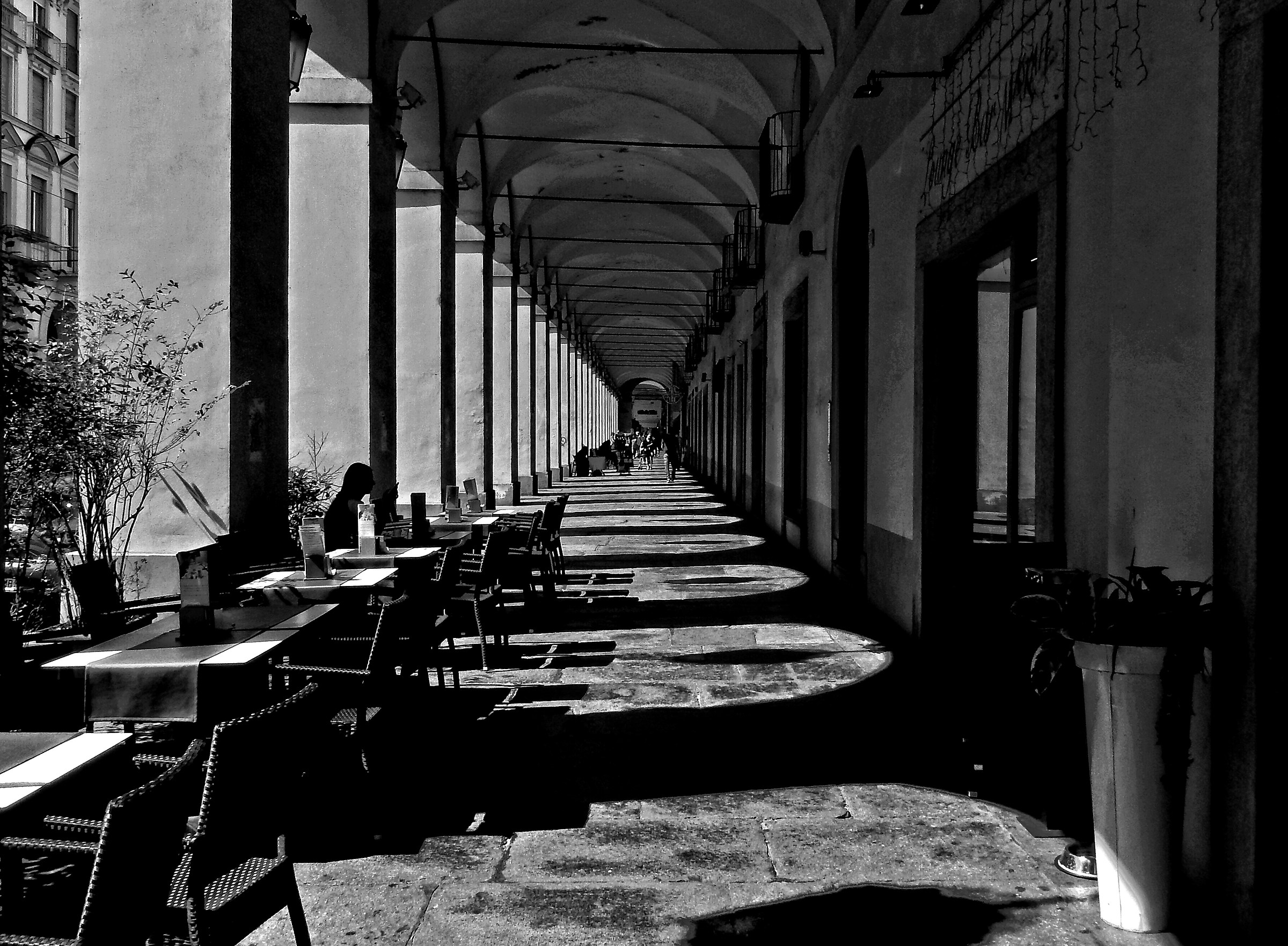 Sitting in that cafe ..