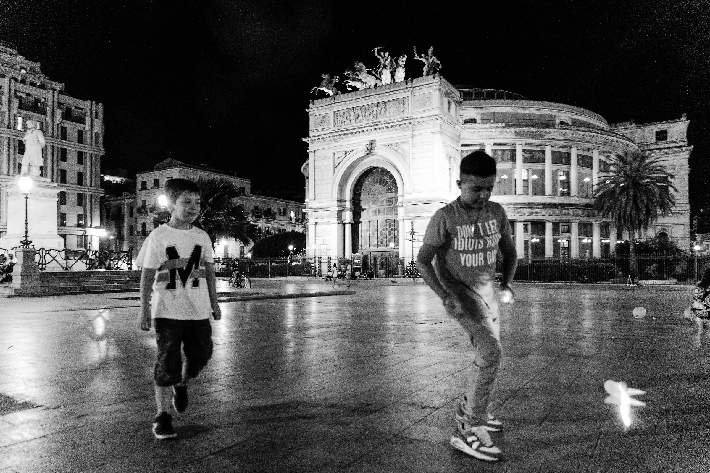 Giochi di luci al Politeama