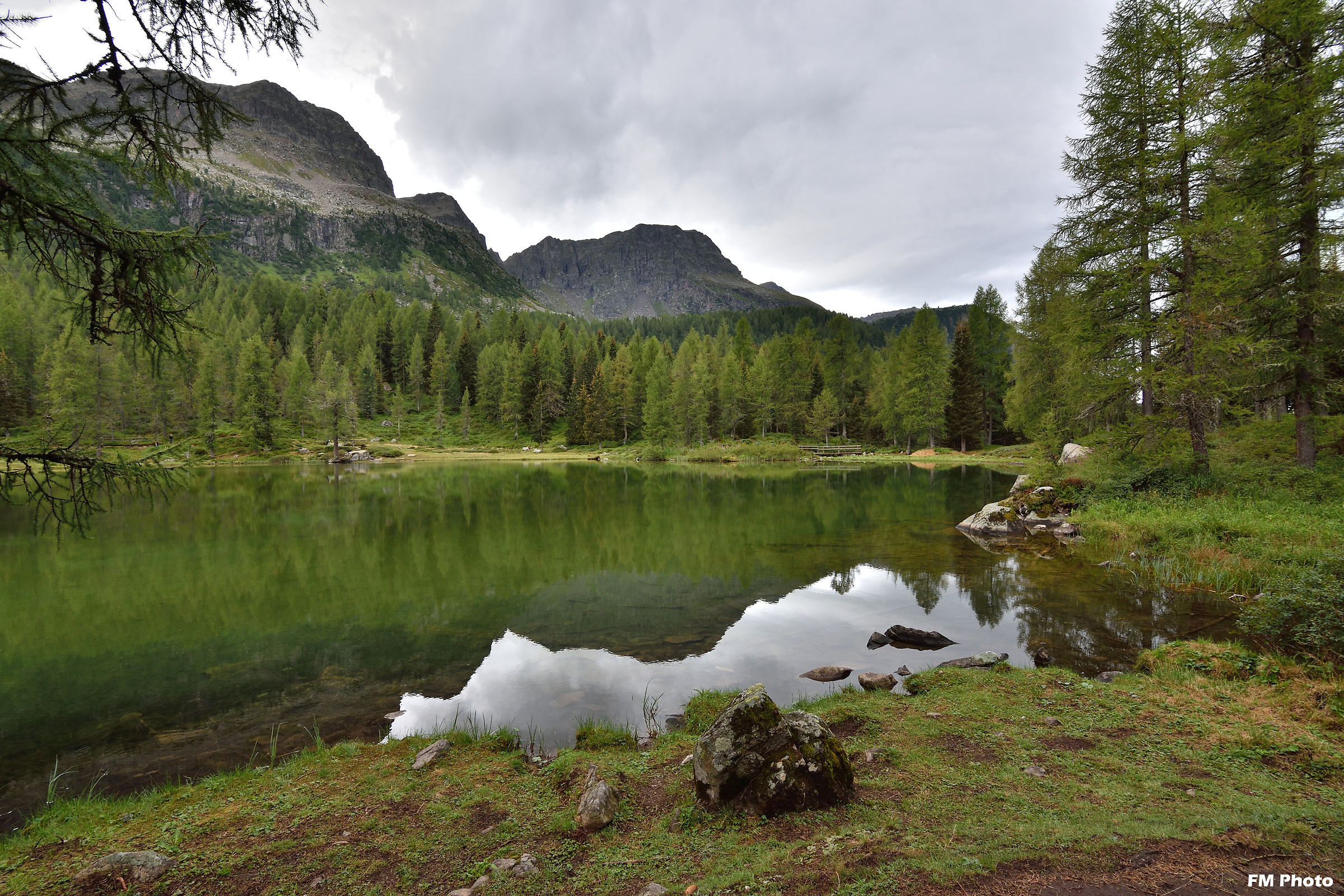 Lago di San Pellegrino in una fresca mattina di Agosto.