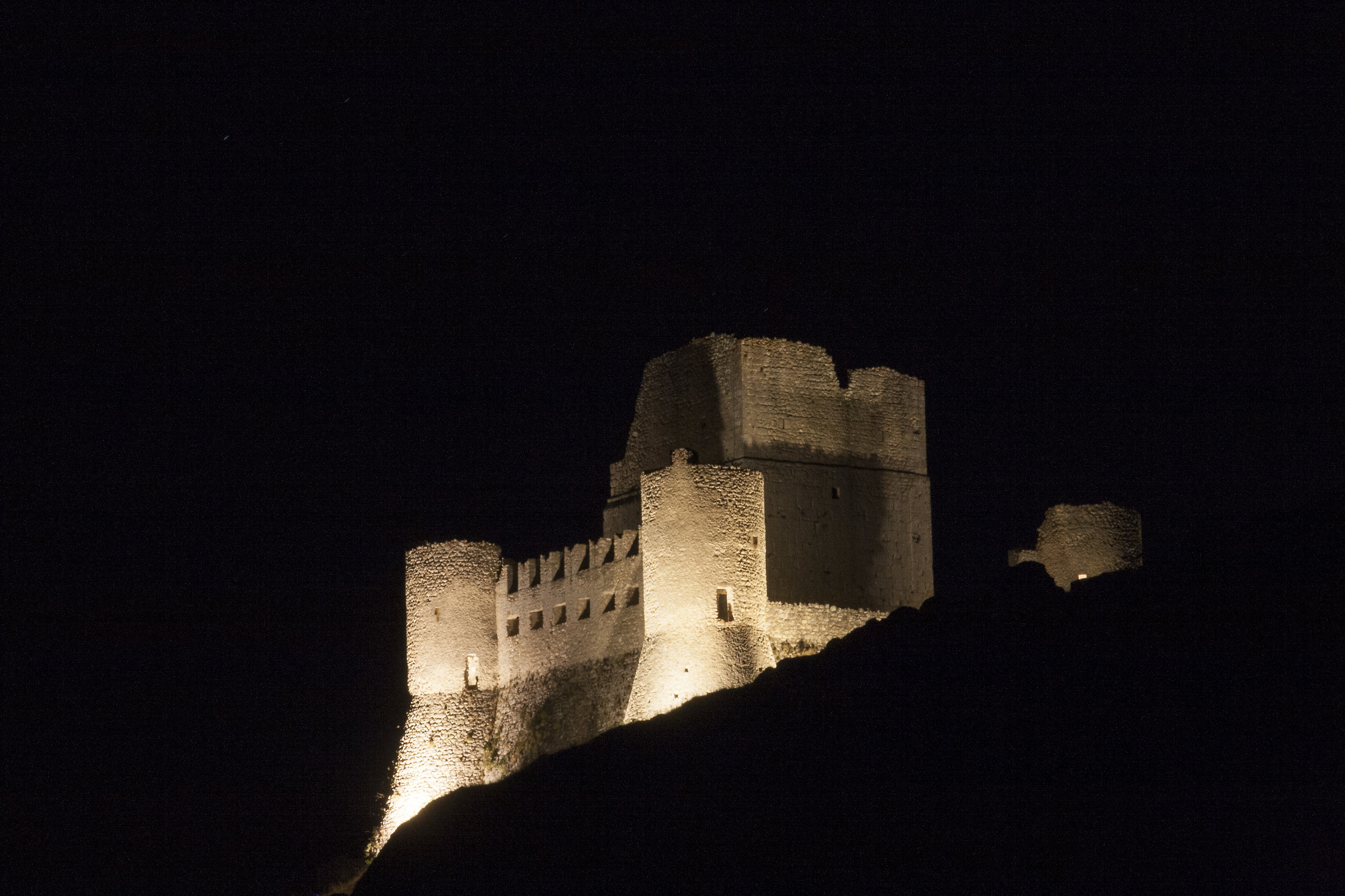 Rocca Calascio in black