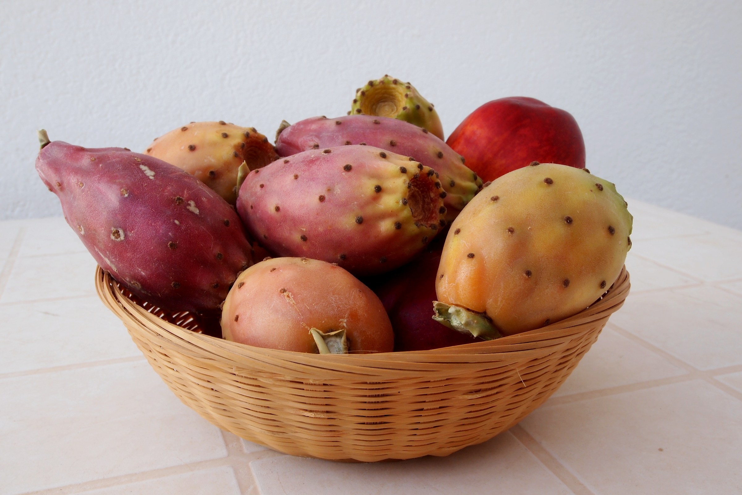 seasonal fruit.conversate