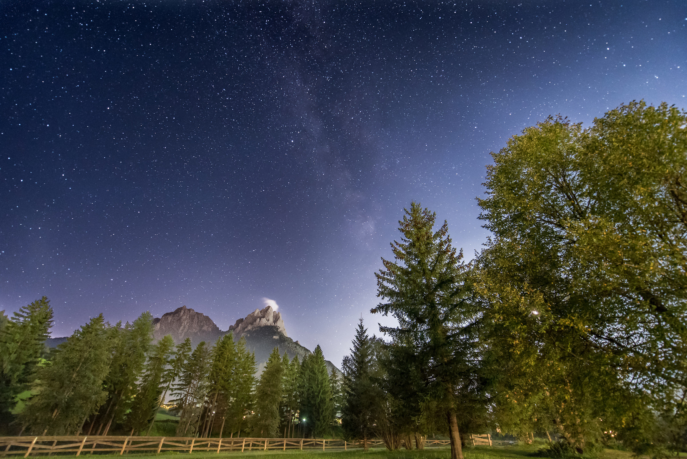 Val di Fassa by night 2