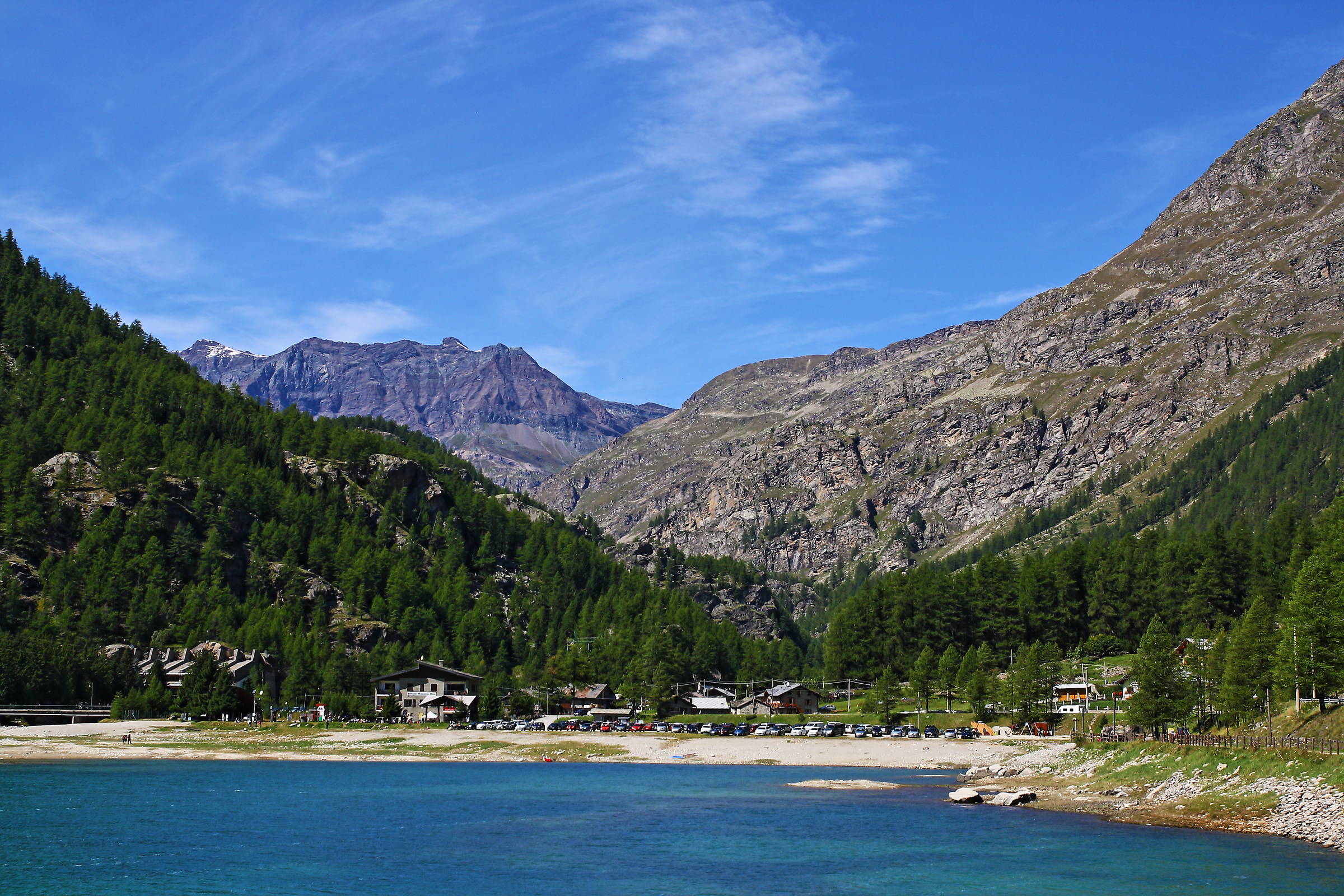 Ceresole lake