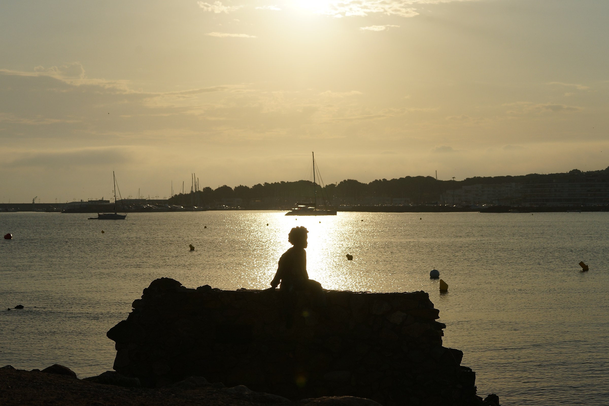 Il bambino e il mare, L'Escala.