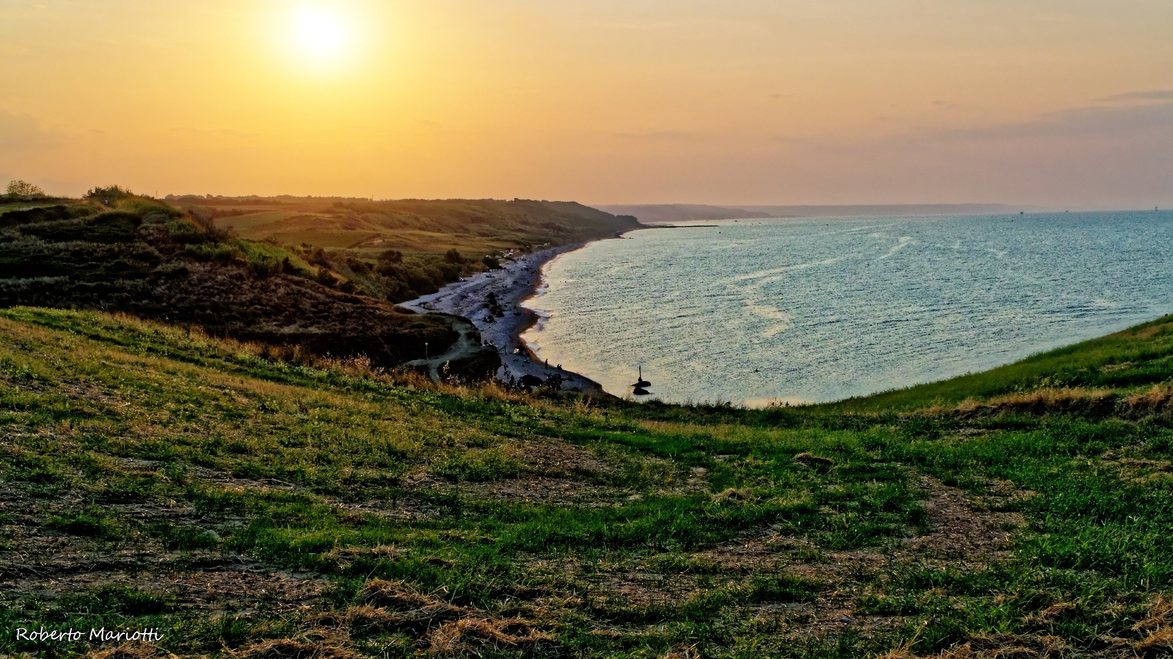 Punta Aderci - Verso la spiaggia di Mottagrossa