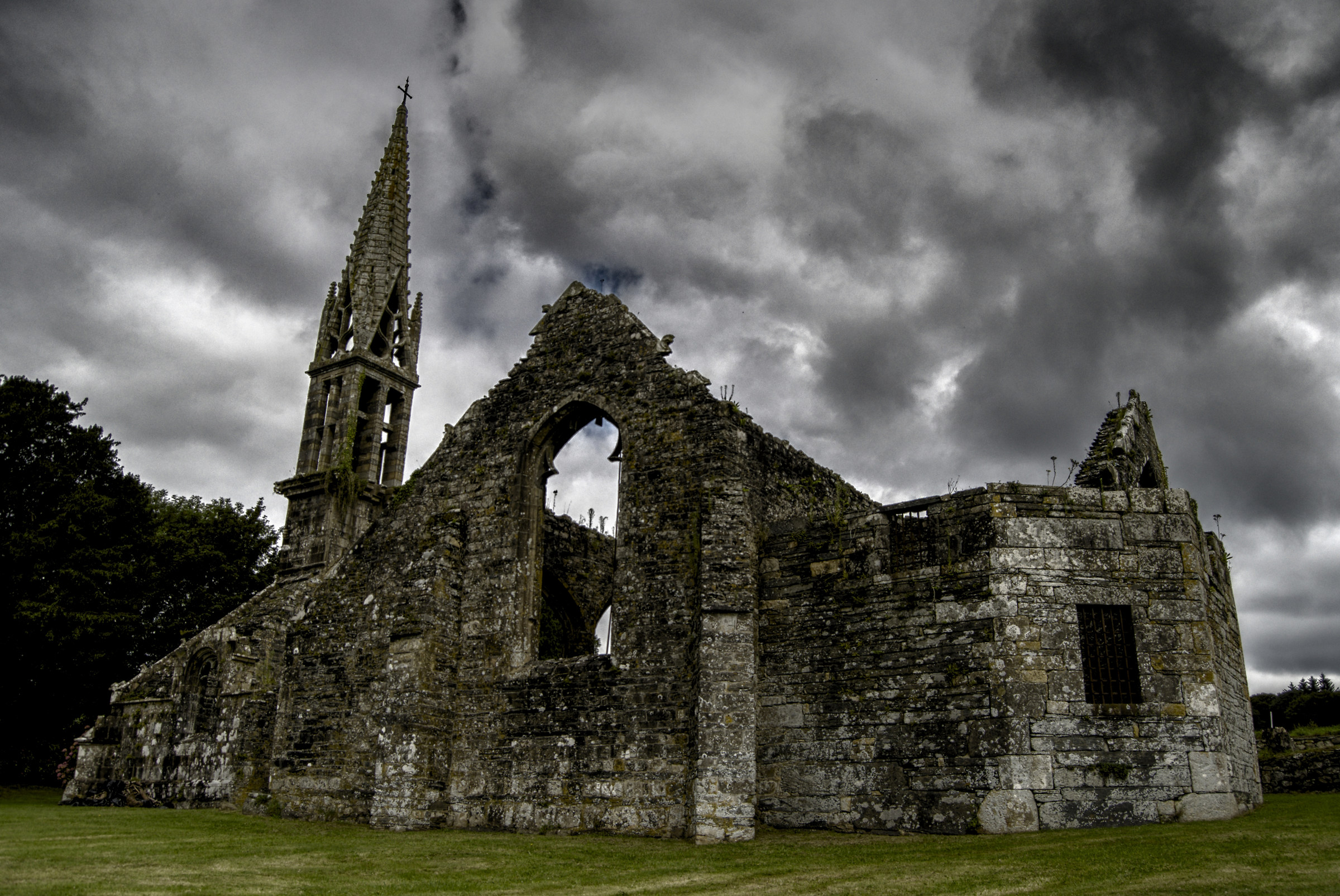 Église Saint-Pierre de Quimerch