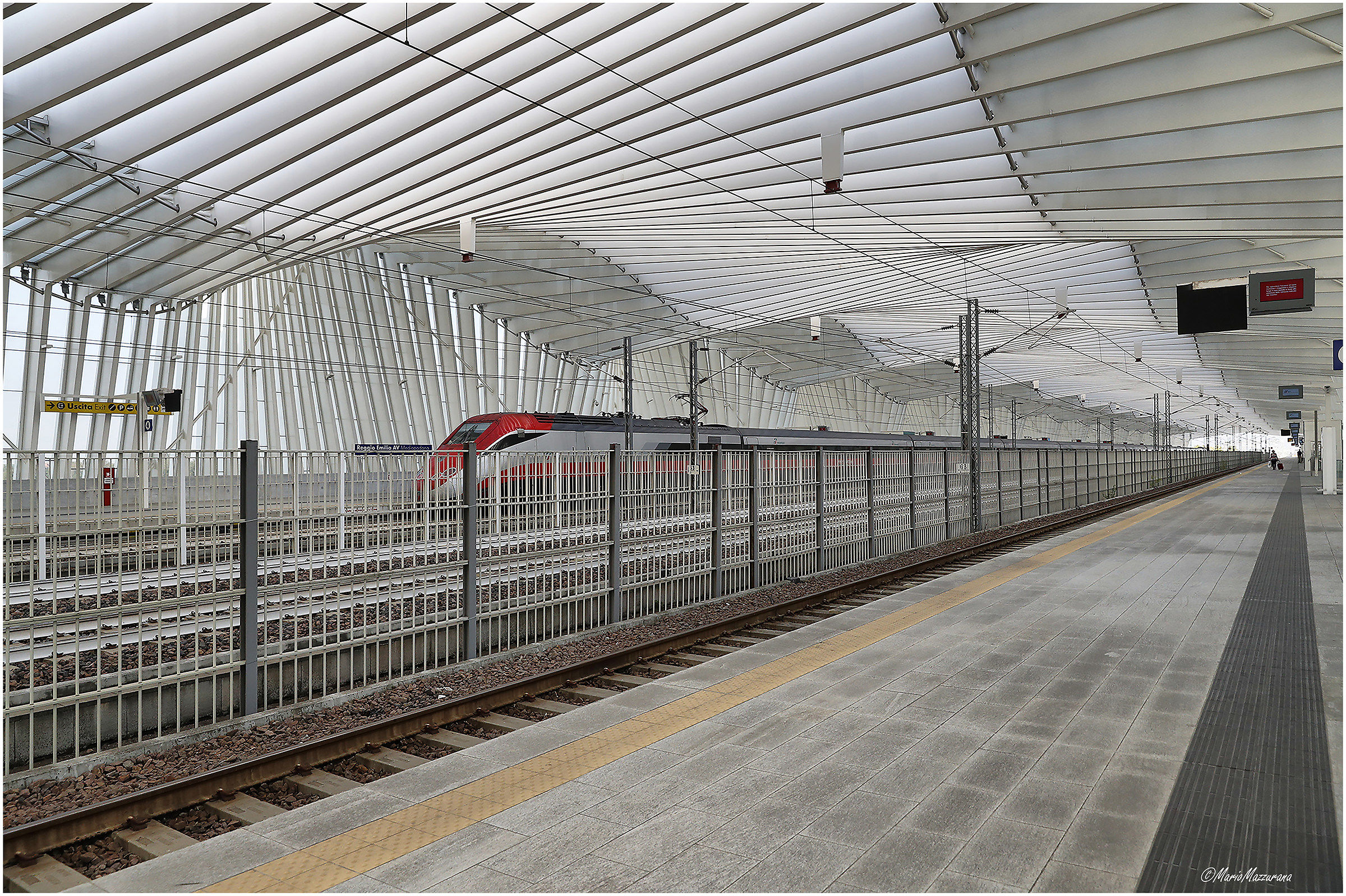 Calatrava .. mediopadana frecciarossa