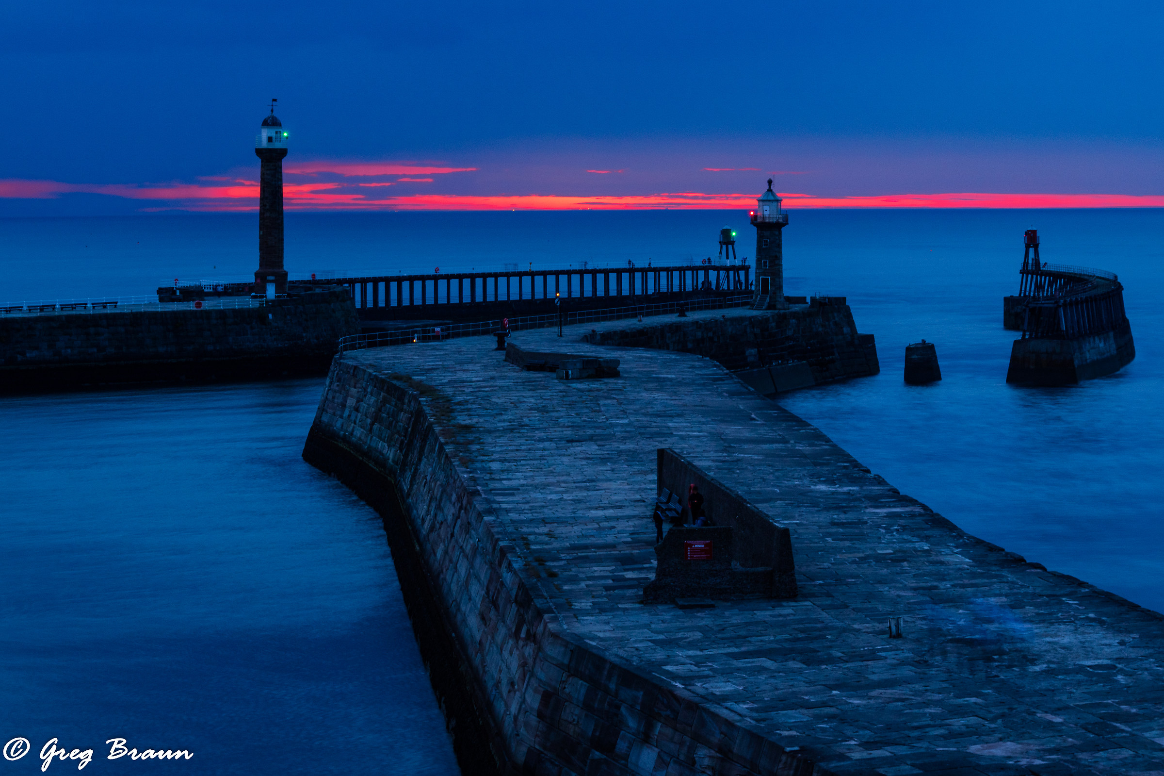 Whitby Breakwater, Regno Unito