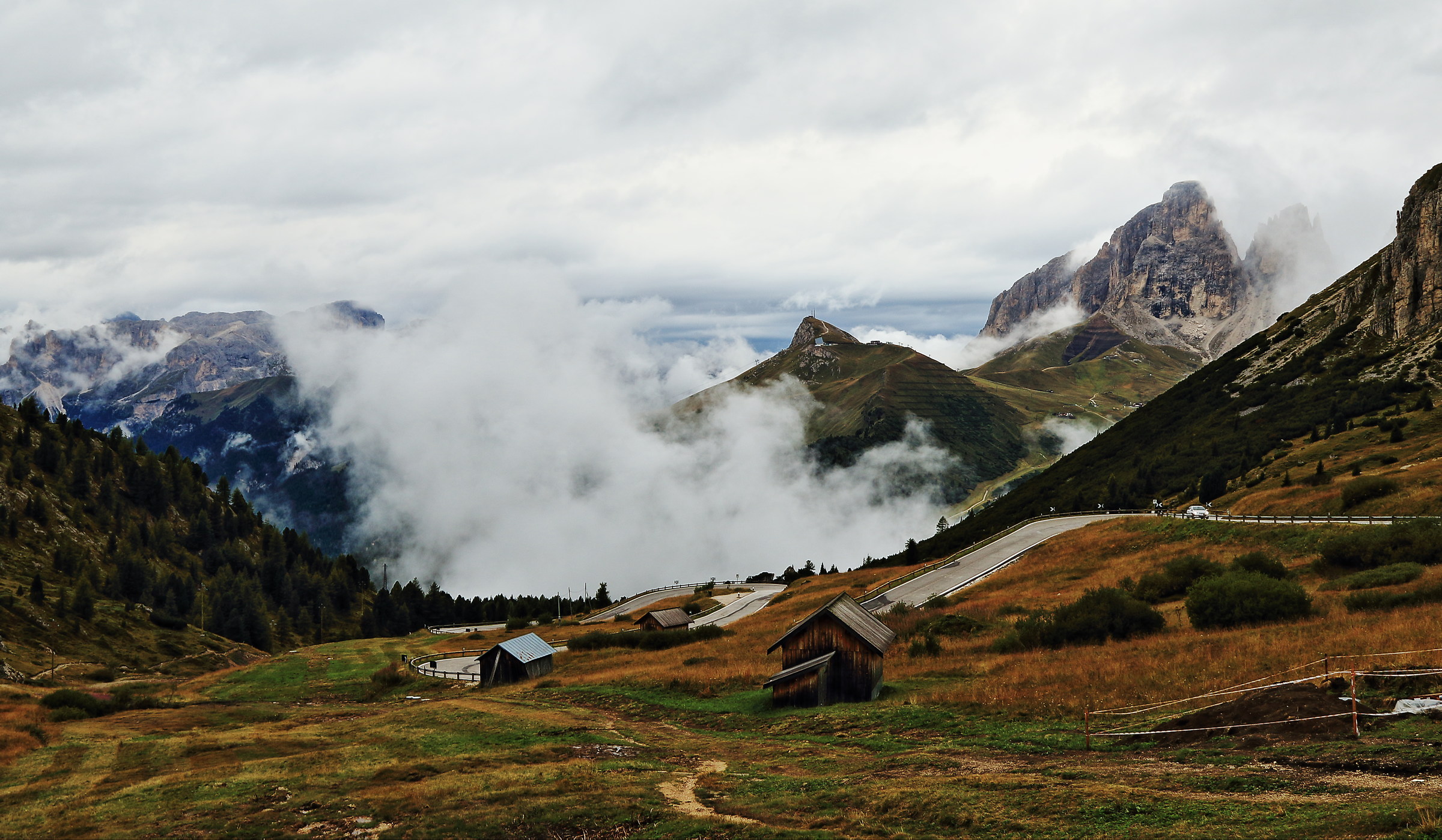 Get the fog on Pordoi