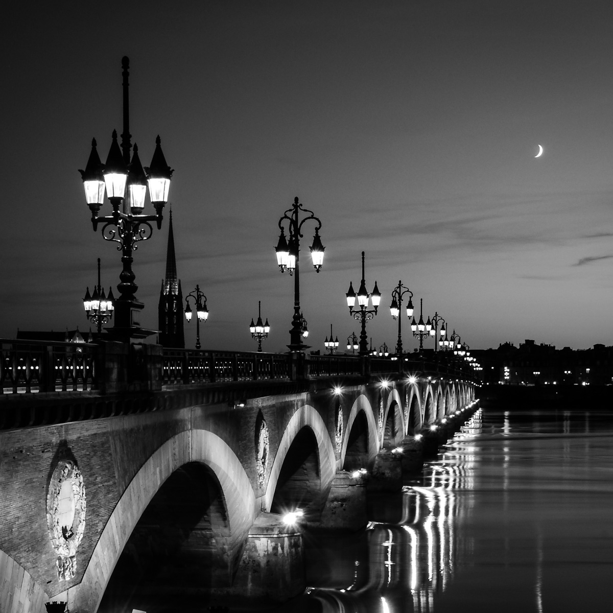 Pont de Pierre sur glace - 2