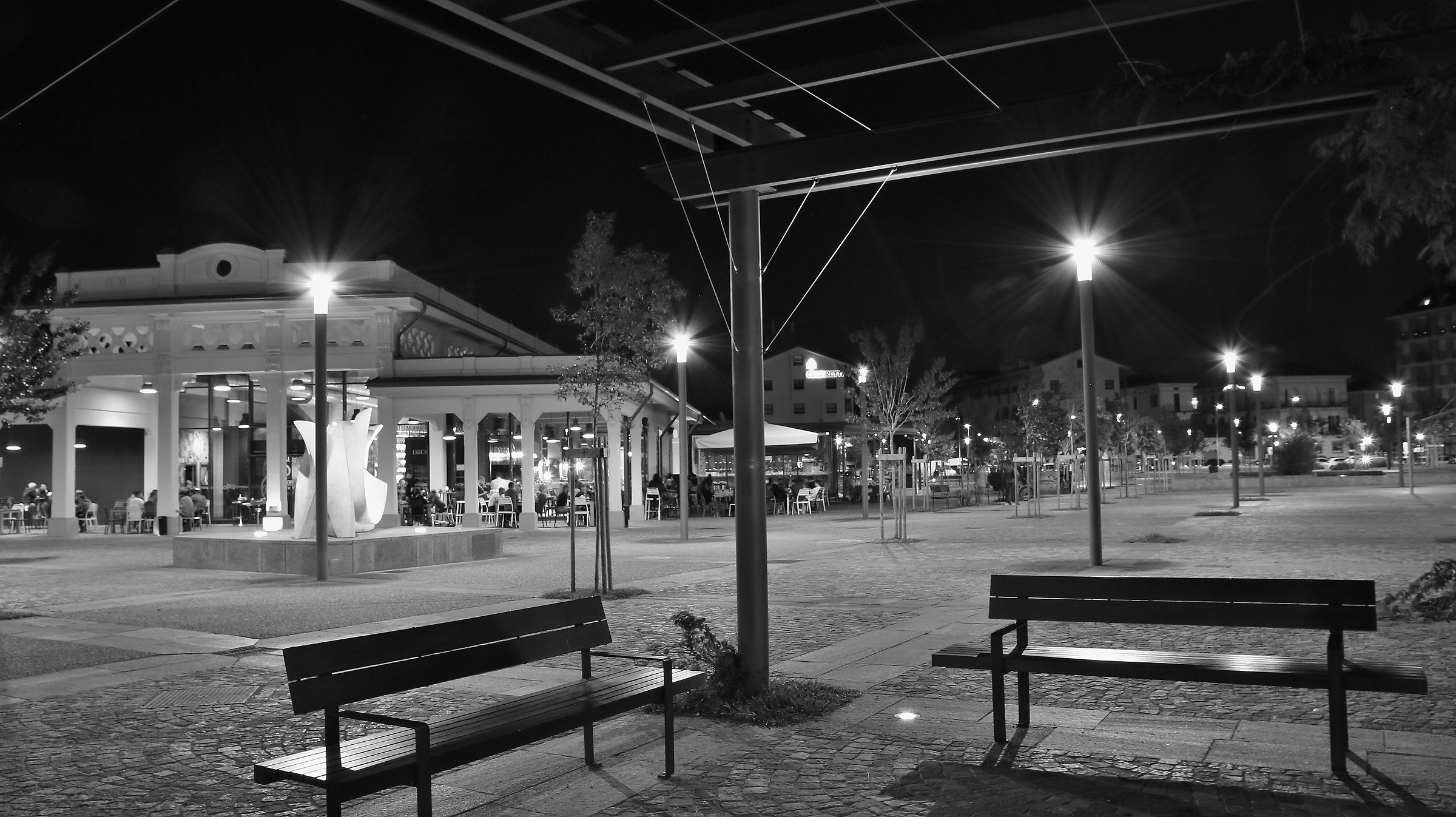 wedge at night - square boario hole