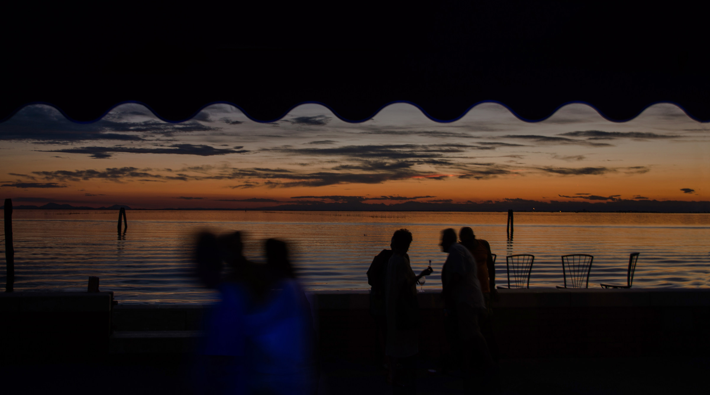 Four chatter at sunset