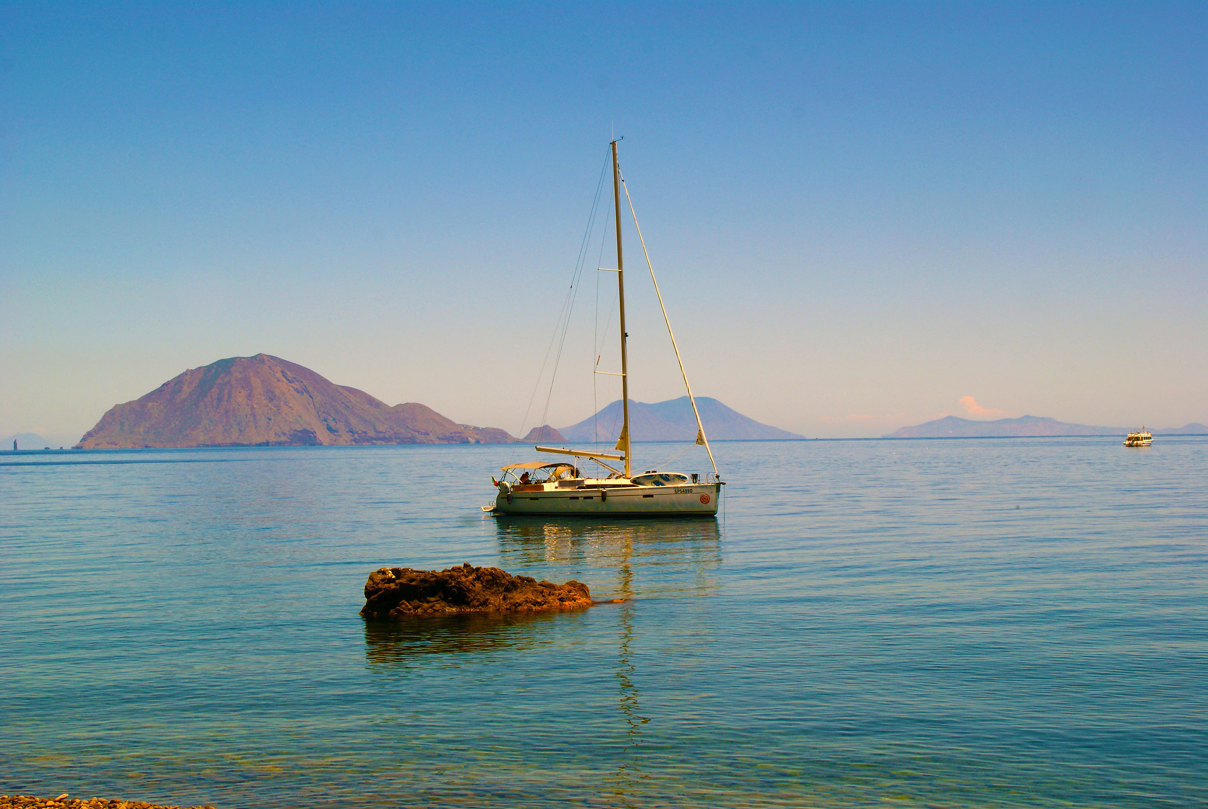 Isole Eolie vista da Alicudi