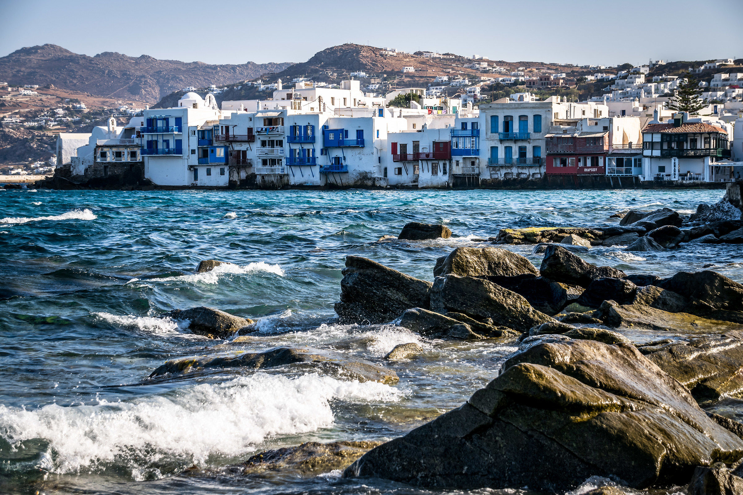 Waves in Mykonos