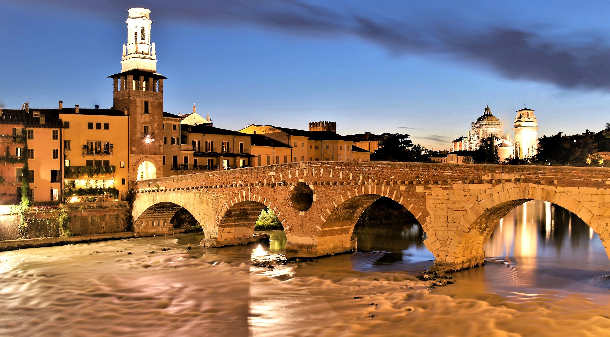 Ponte di Pietra Verona