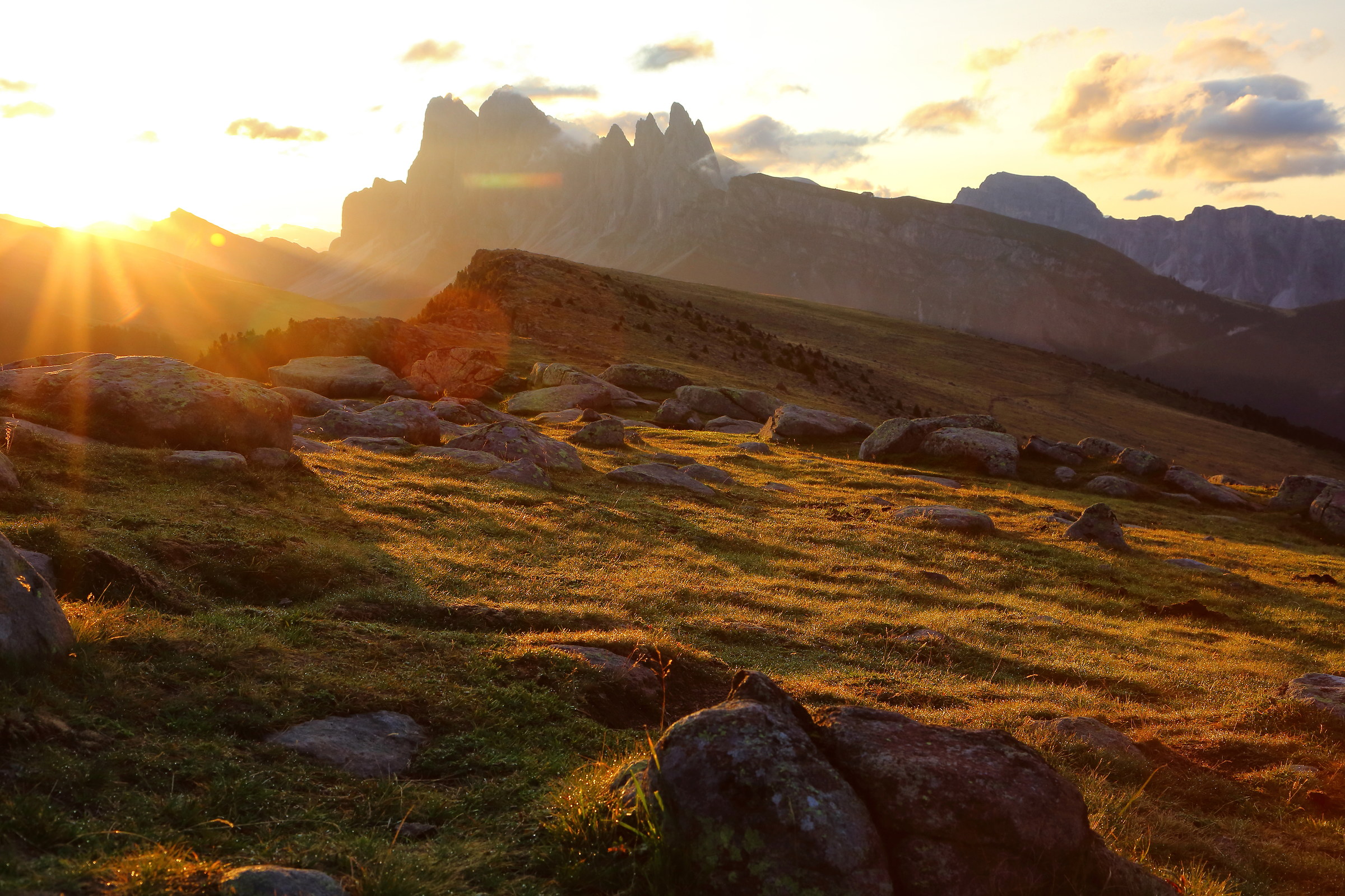 L'alba sulle Dolomiti