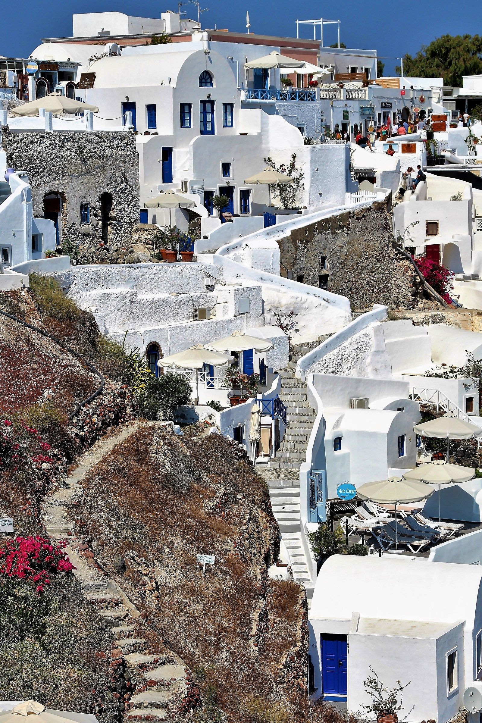 The White / Blue Oia - Santorini
