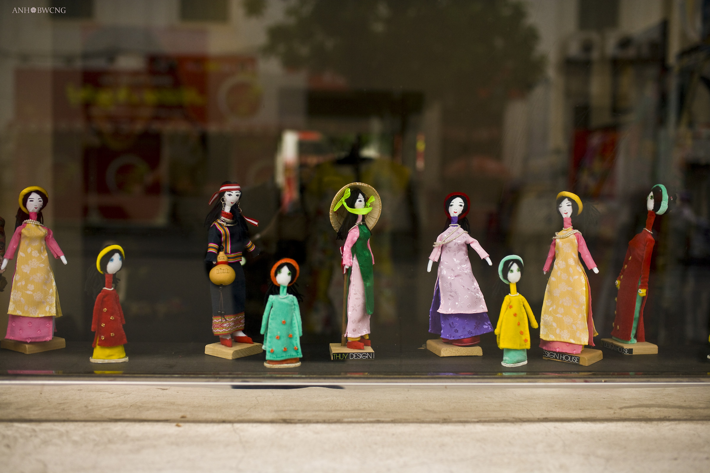 Vietati vietnamiti visti attraverso la finestra di vetro