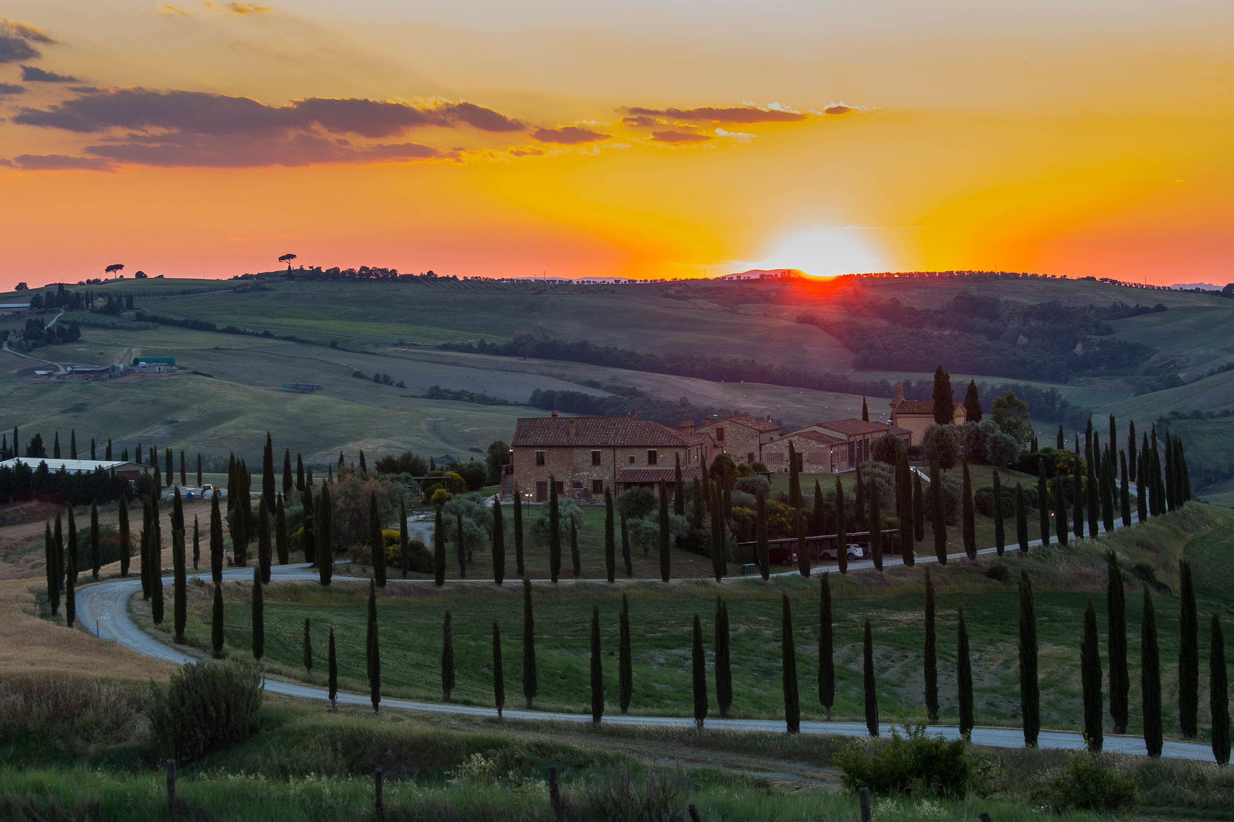 Tramonto val d'Orcia prova compo