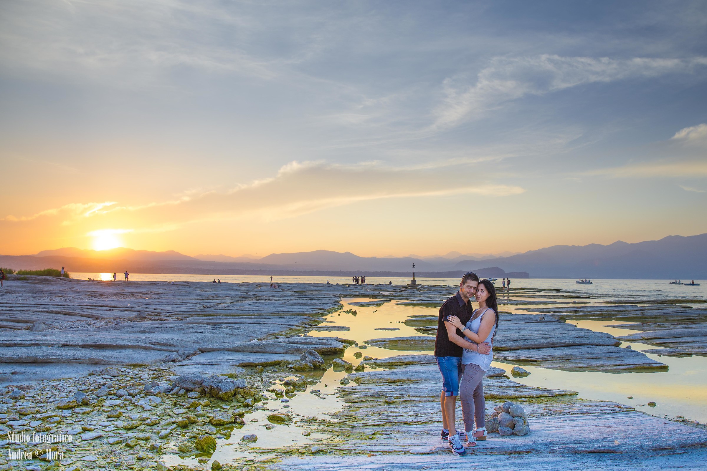 Fidanzati al tramonto