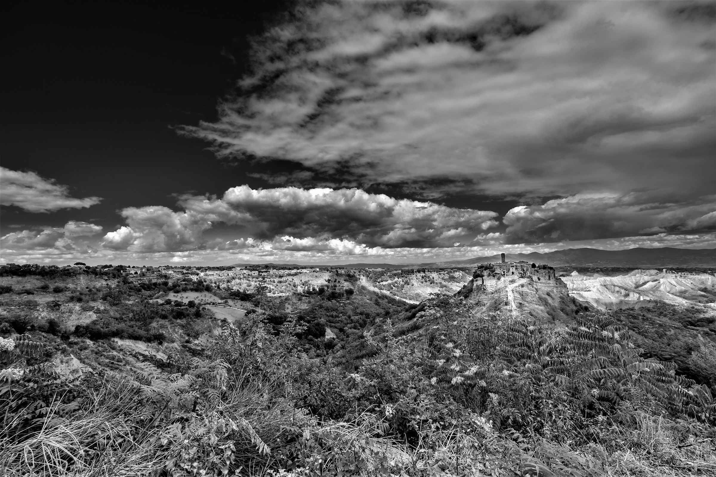 a country that dies 2 ........