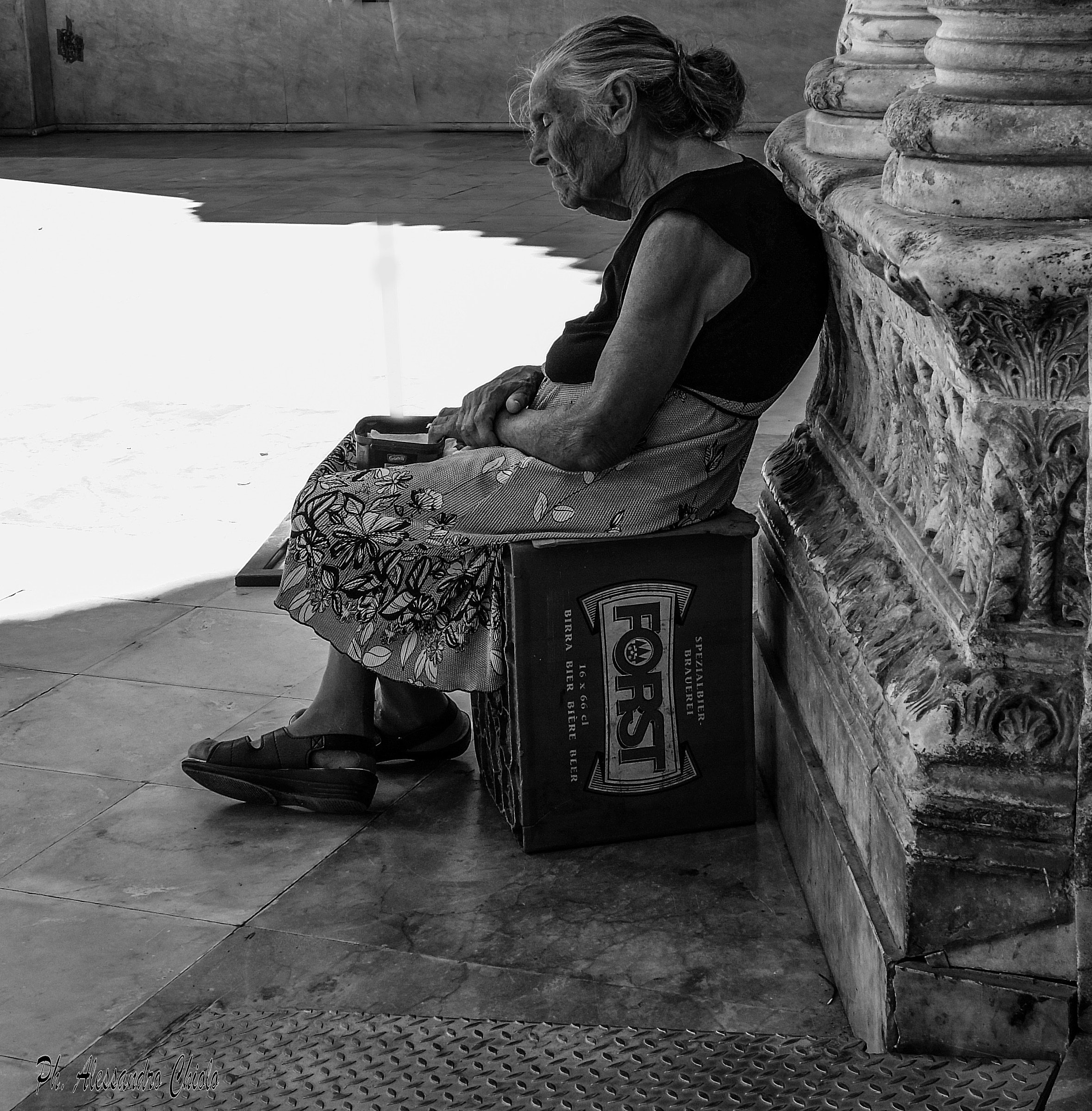 Vecchiarel cuts and is tired