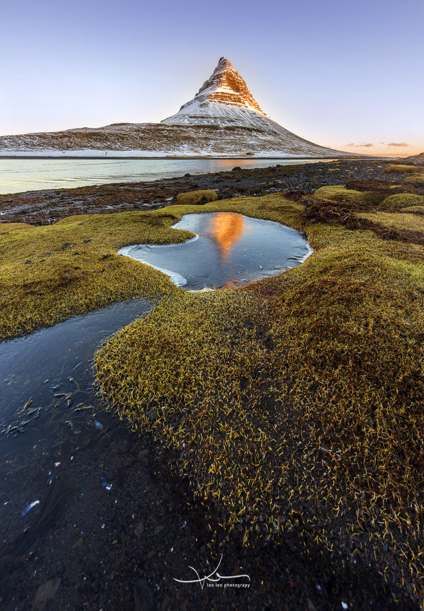 Iceland | Sunrise at the Kirkjufell Mountain
