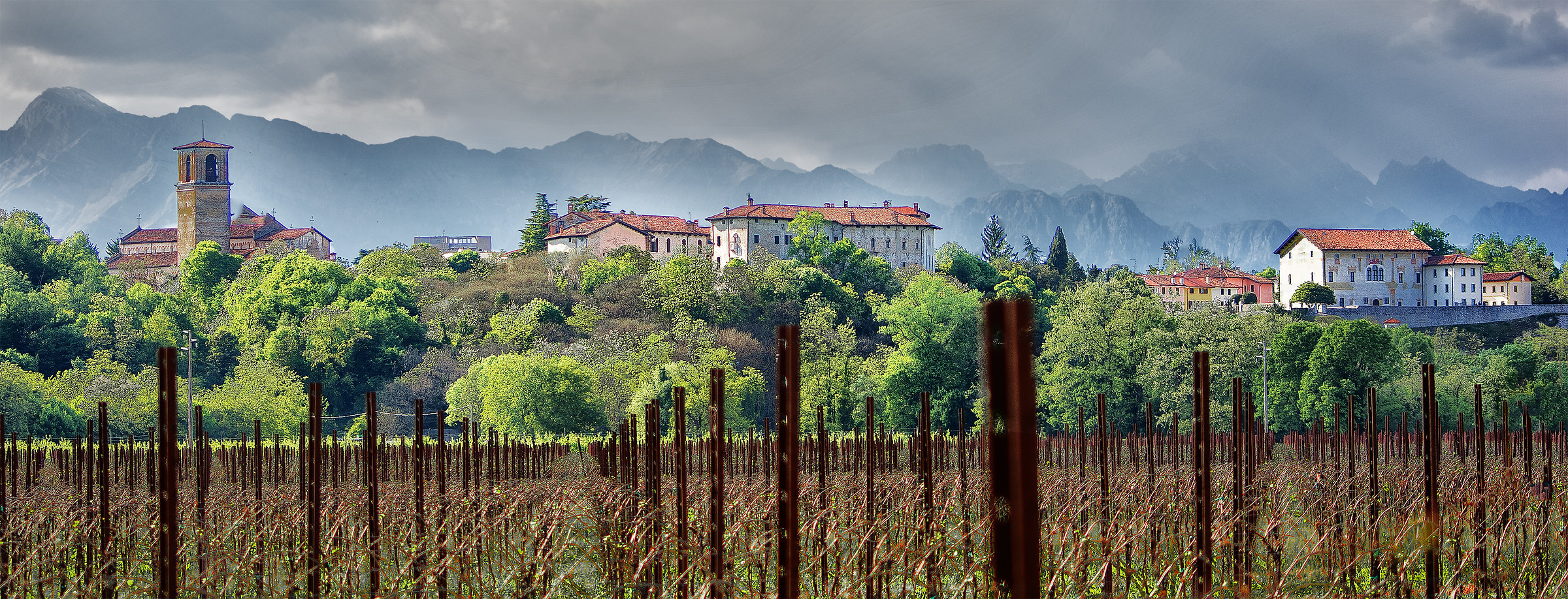 A country from afar ...