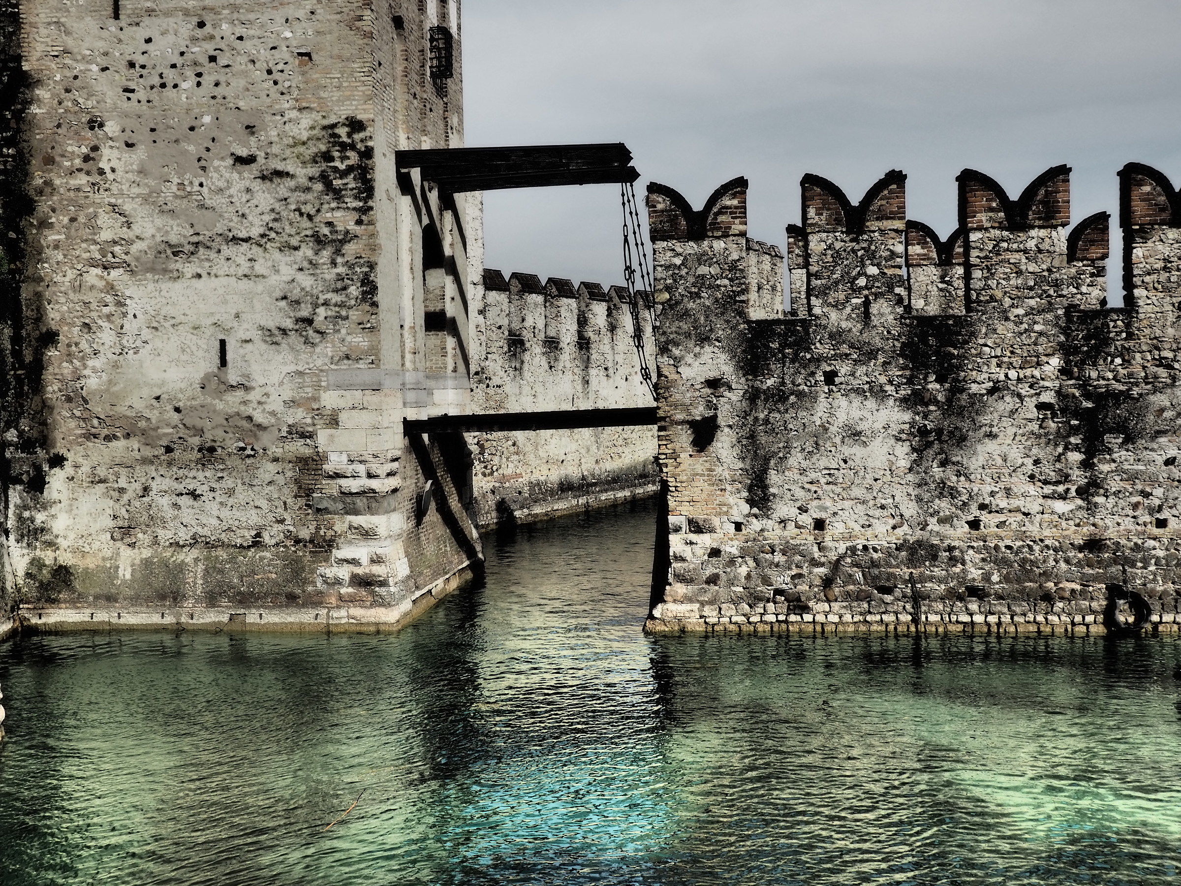 sirmione, castello