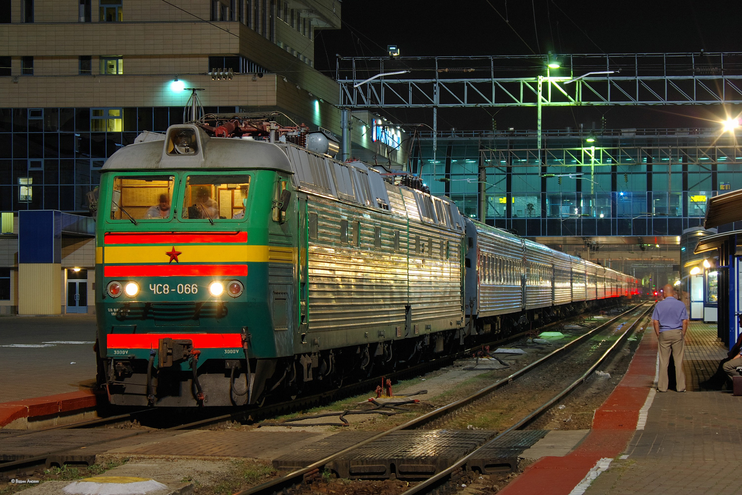 Night on station Rostov-Glavny