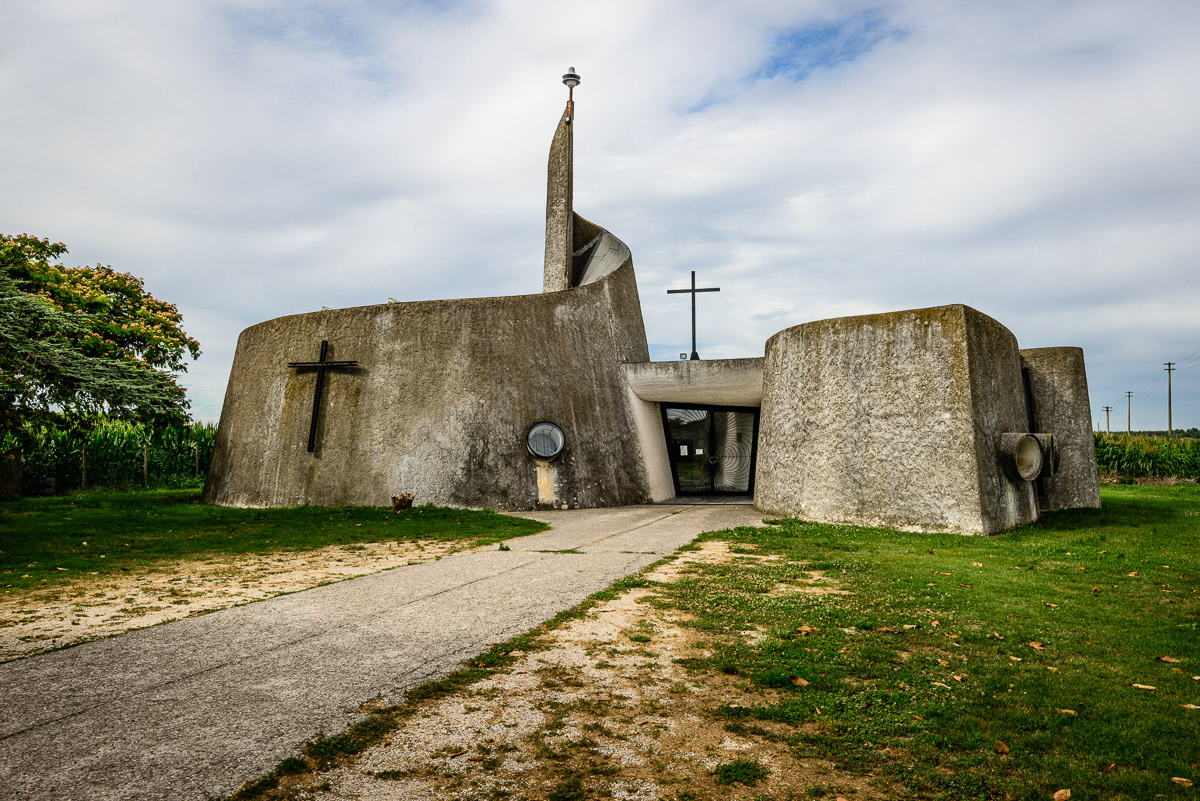 Cristo si è fermato a...