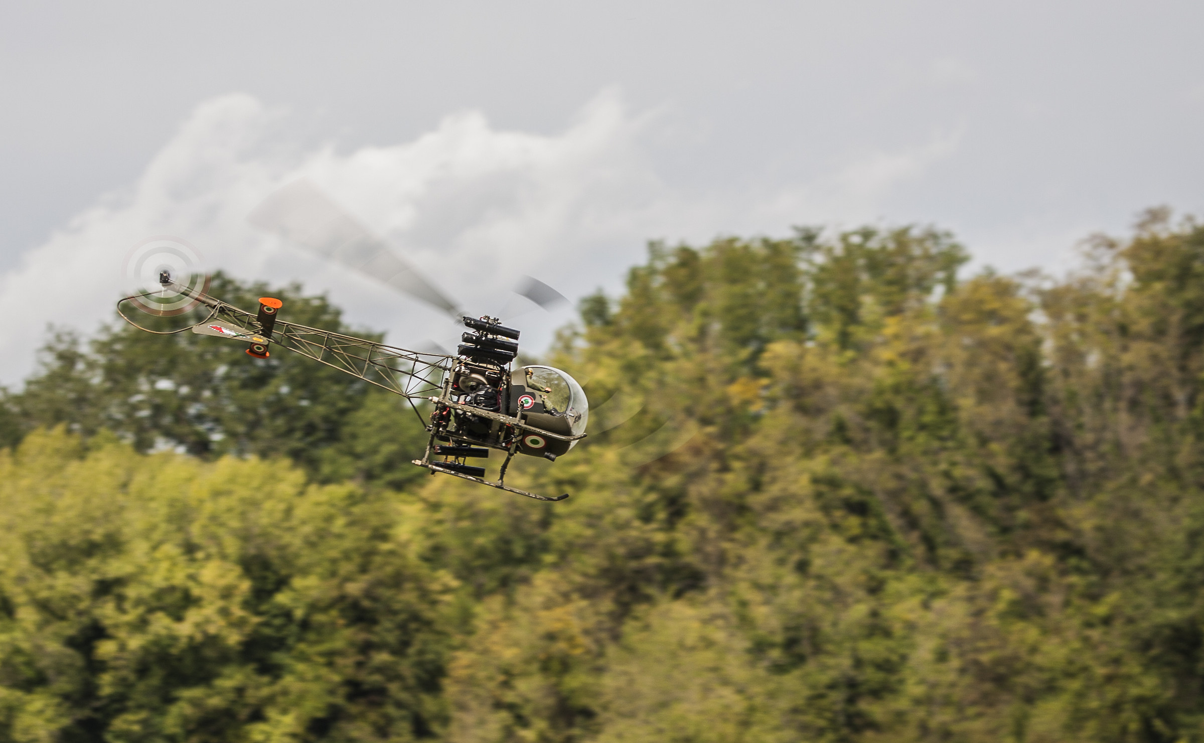 Bell47 helicopter reproduction