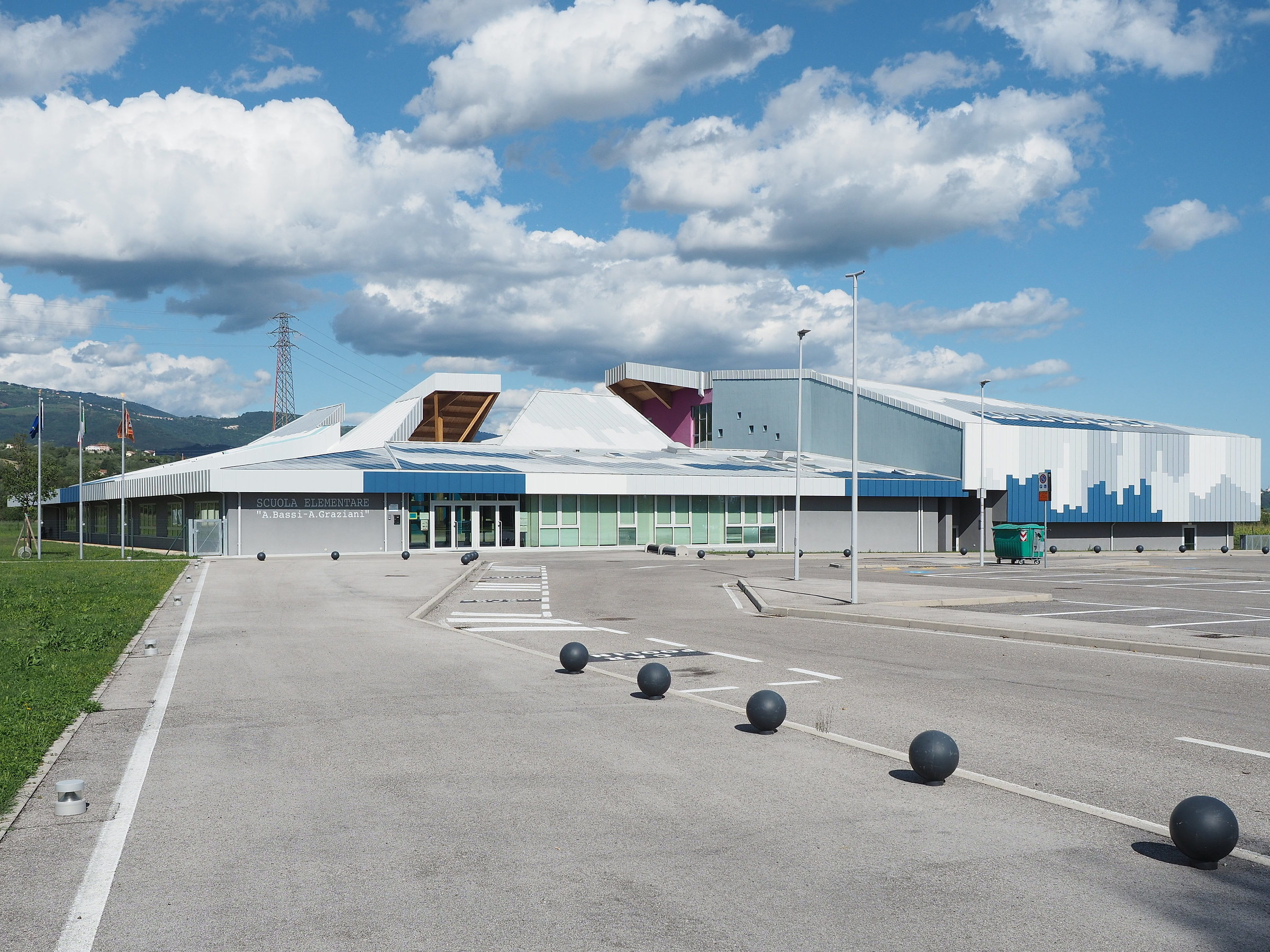 new elementary school