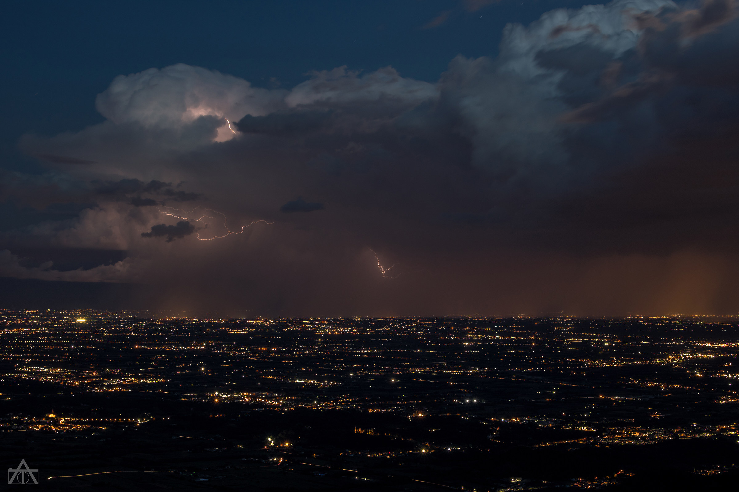 Escape from the thunderstorm